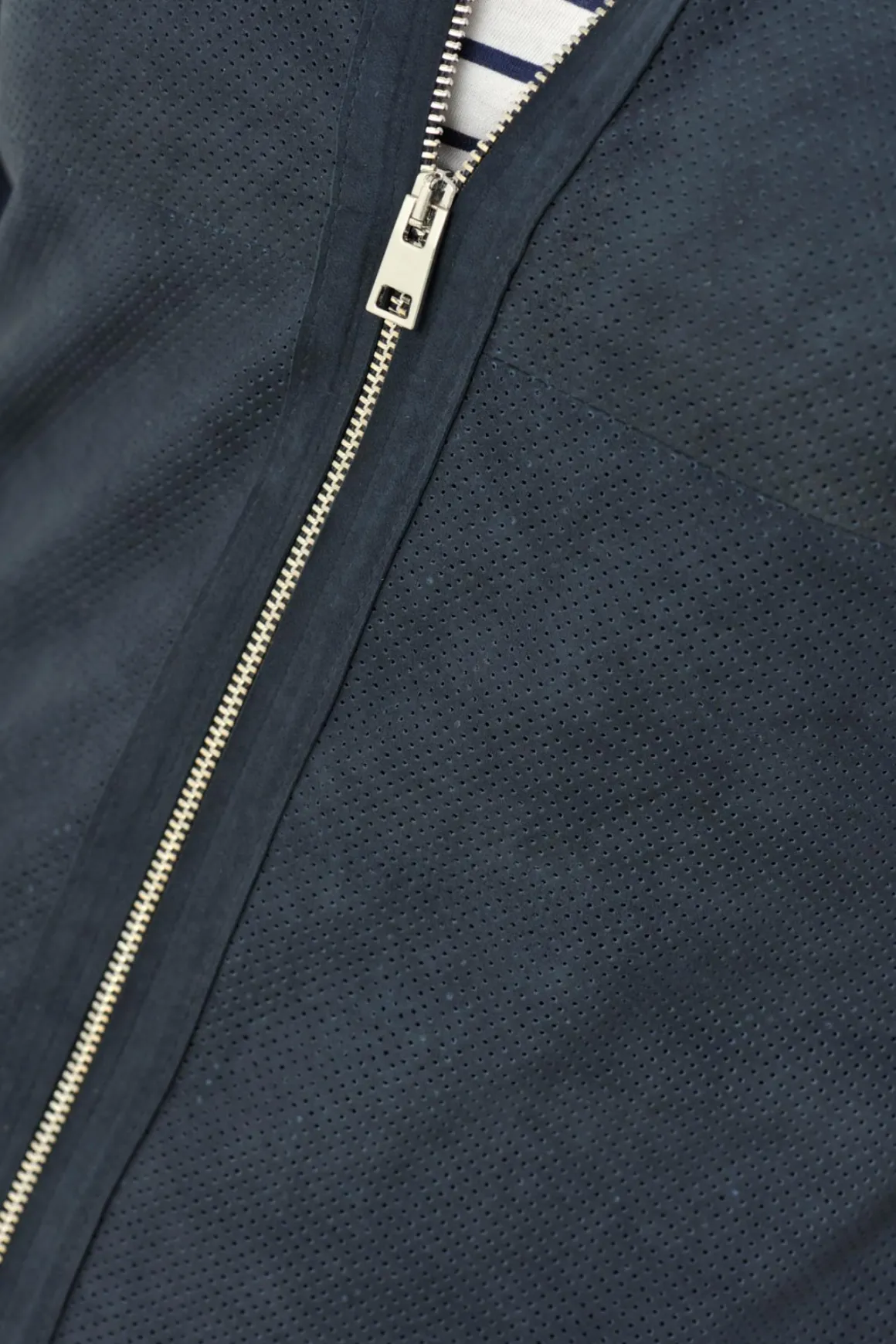 Blouson Femme Oakwood Camelia Perfo Bleu Marine 534