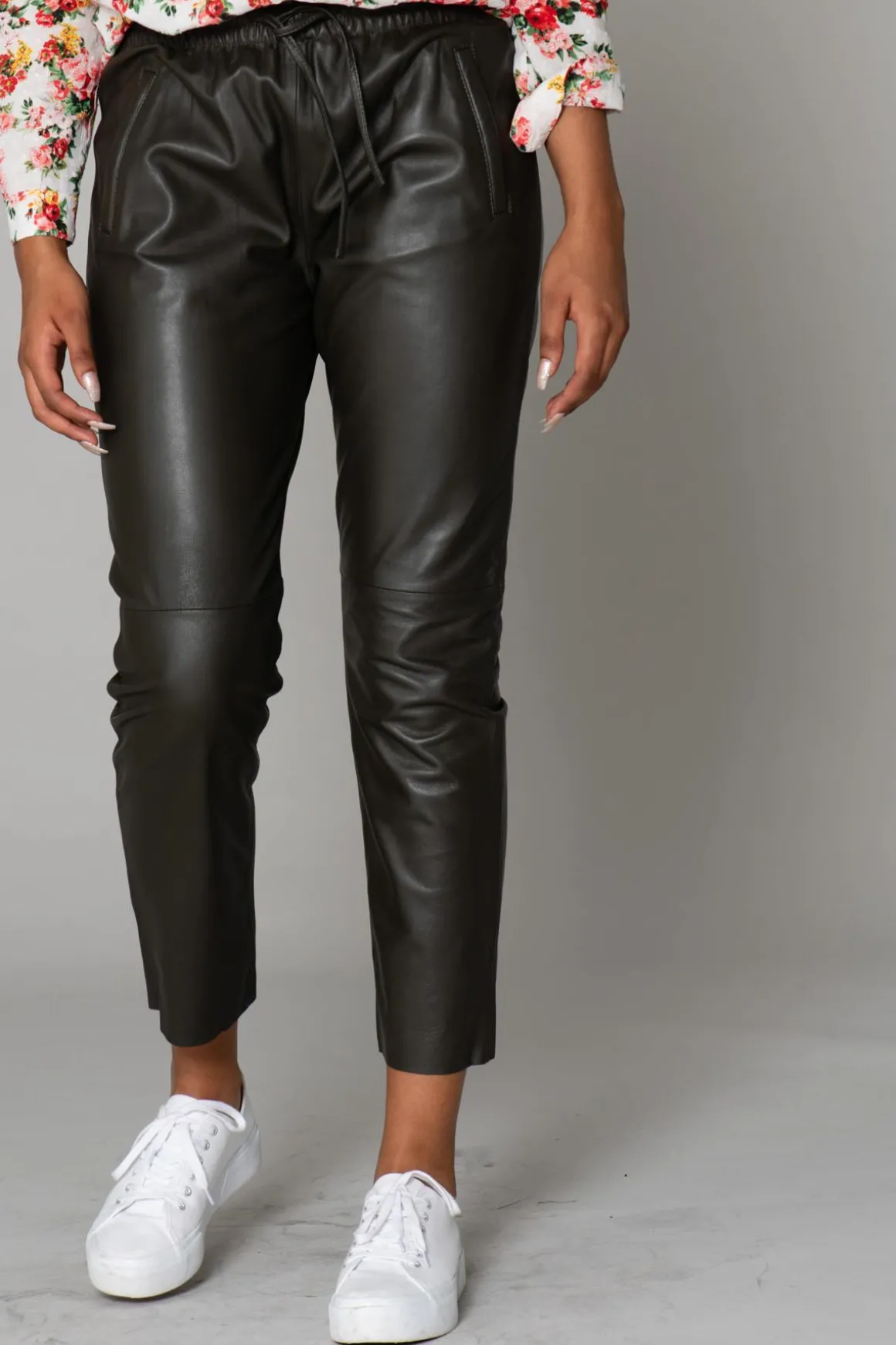 Pantalon Femme Oakwood Gift Kaki Fonce 626