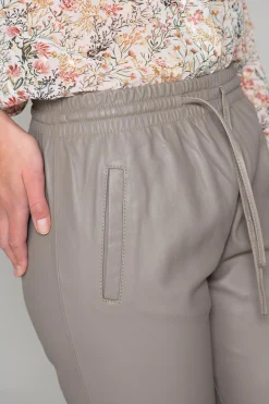Pantalon Femme Oakwood Gift Mastic 518